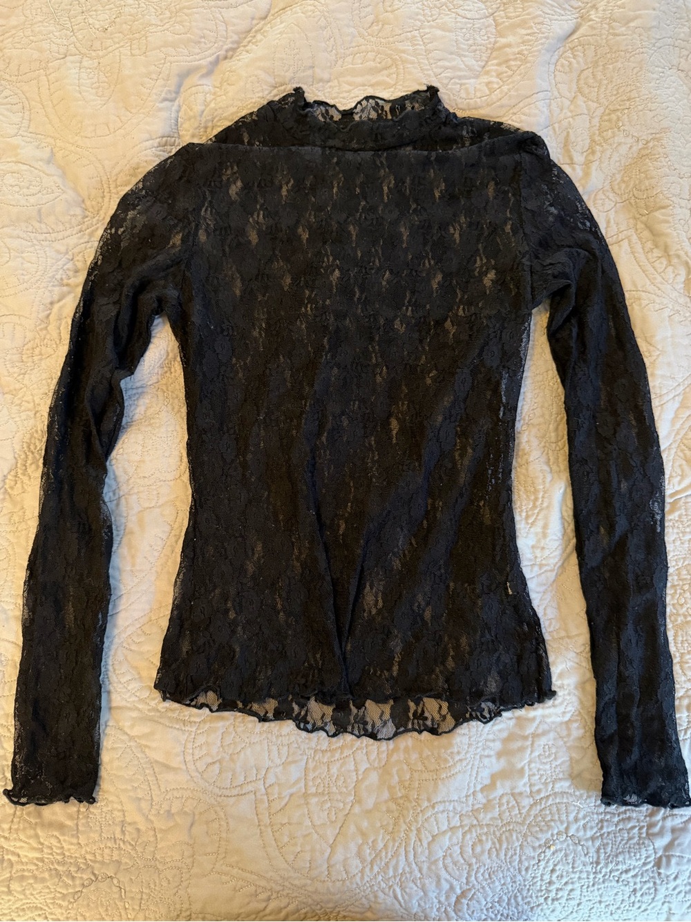 Black Lace Long-Sleeve Women's Top